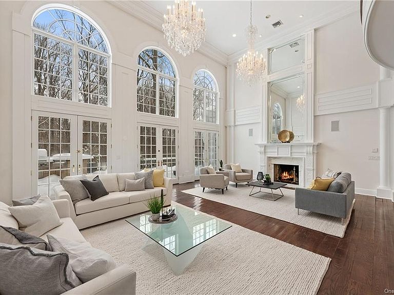 US Luxury Real Estate Staging